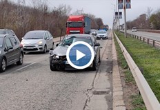 Катастрофата стана в посока към Дунав мостДнес малко след 11 00