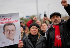 Властите в Анкара изгониха и журналист на Би Би Си