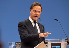 Полският премиер призова за готовност при непредвидени сценарииГенералният секретар на