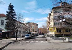 Шофьорите да търсят алтернативни маршрути през следващите три дниАвтомобилният трафик