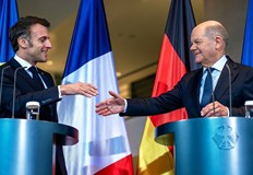 Лидерите на Франция и Германия отхвърлят призивите на Русия за