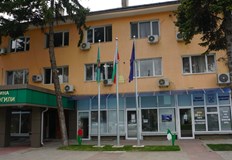 Четирима кандидати се борят за кметския пост на утрешните частични