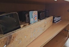 Международен екип призовава за образоване вместо ограничаване на достъпа до