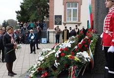 Русе отдаде почит към възрожденкатаТържествена церемония организирана от Община Русе