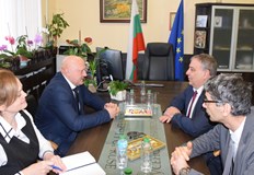 Русенският университет разширява присъствието си в МолдоваВажна среща за бъдещето