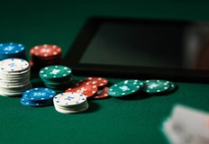 Вече 54 000 граждани са поискали да ограничат достъпа си