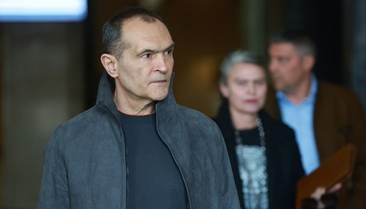 Съдът прецени, че все още съществува опасност бизнесменът да се укрие извън страната