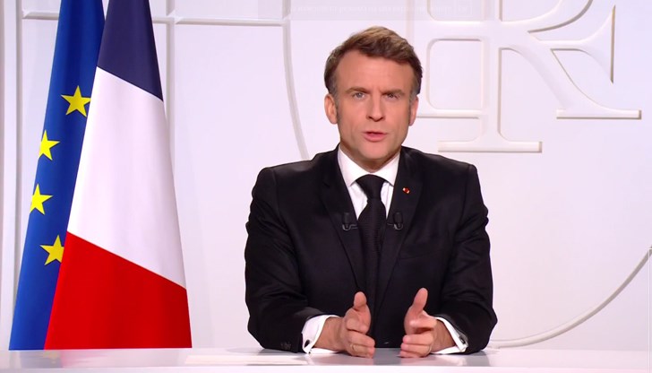 Президентът обяви, че ядрените оръжия на Франция могат да защитават и други европейски страни