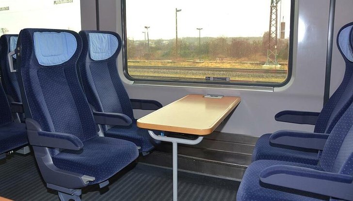 Причината за промяната е преминаването от зимно към лятно часово време Причината за промяната е преминаването от зимно към лятно часово време