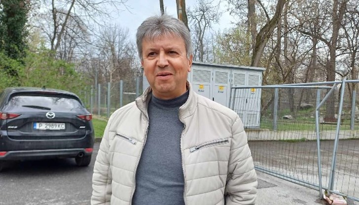 В момента в затворената градина се отглеждат само 17 маймуни В момента в затворената градина се отглеждат само 17 маймуни