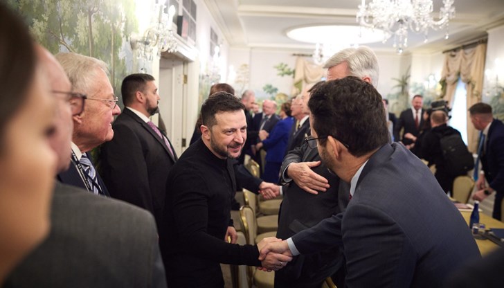 Президентът на Украйна ще се срещне днес с британския премиер