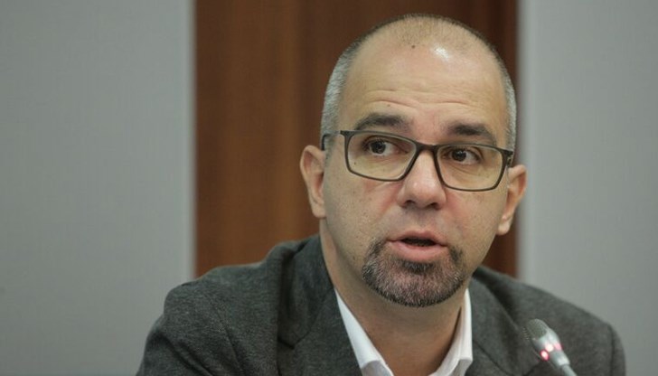 Хартиеното гласуване и броенето в СИК водят България към избирателно дъно