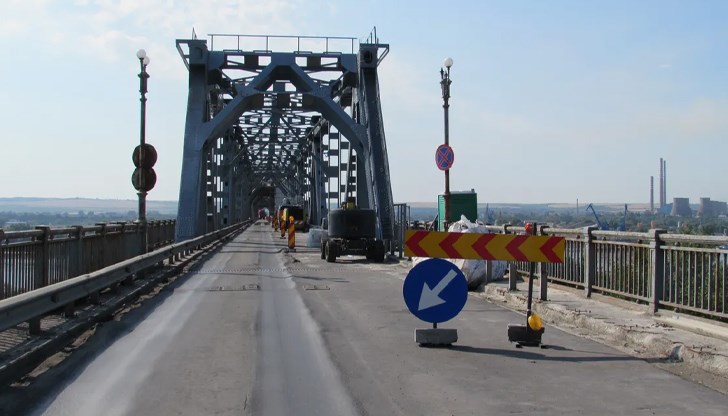 Дунав мост затваря за движение на 27 март Дунав мост затваря за движение на 27 март