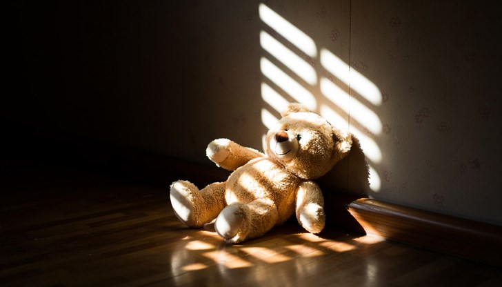 "Възраждане" настоява за стартиране на регистър за насилници над деца