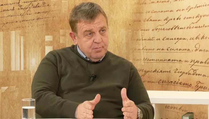 Бившият министър на отбраната определи българската външна политика като "изпълнявам без да мисля"