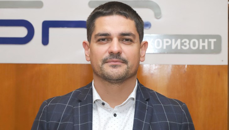 Радостин Василев смята, че влизането на "Величие" няма да разклати управляващата коалиция