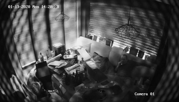 Медиите разпространиха видеоклип, за който се твърди, че показва разговор между Пепи Еврото и българския европрокурор