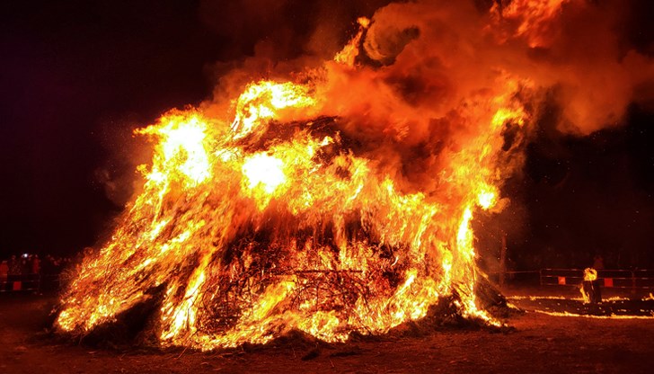 Събитията са планирани да започнат в 18:00 часа Събитията са планирани да започнат в 18:00 часа