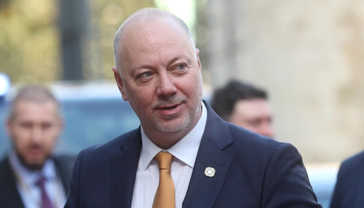 Премиерът ще обсъжда отбраната на ЕС и мира в Украйна на извънредна среща в Брюксел