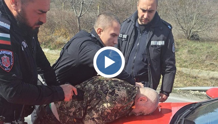 Преследването мобилизира няколко полицейски екипа от два града