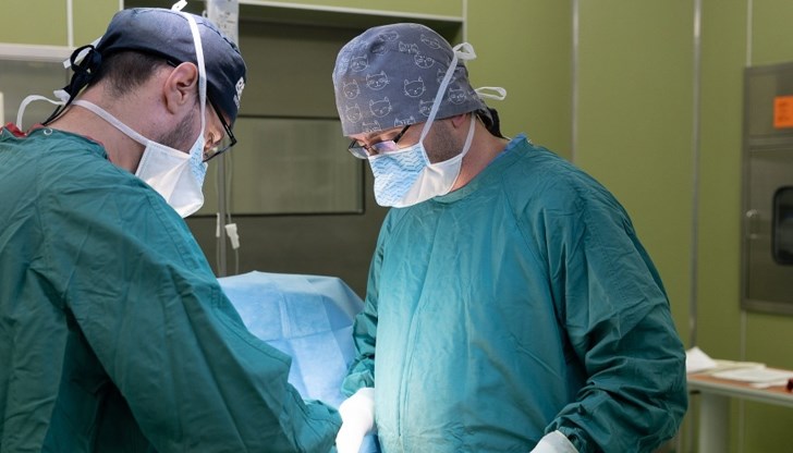 Съдови хирурзи в болница "Токуда" оперираха 62-годишния Емил, върнат от редица болници Съдови хирурзи в болница "Токуда" оперираха 62-годишния Емил, върнат от редица болници