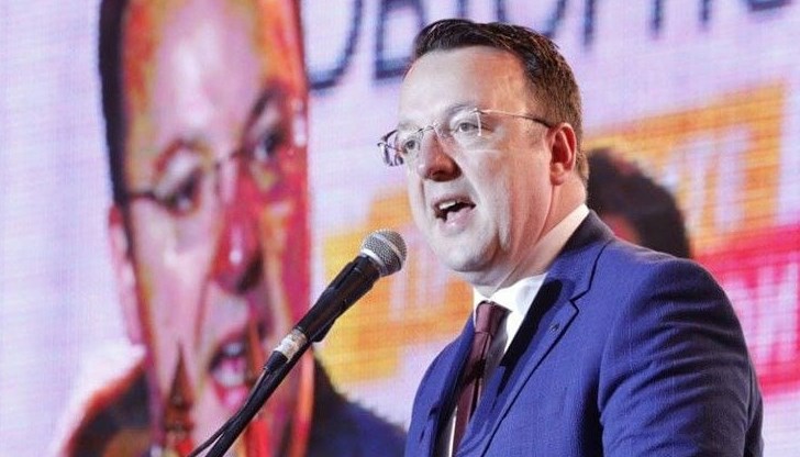 Македонският транспортен министър обвини София в отстъпление от Коридор 8 Македонският транспортен министър обвини София в отстъпление от Коридор 8