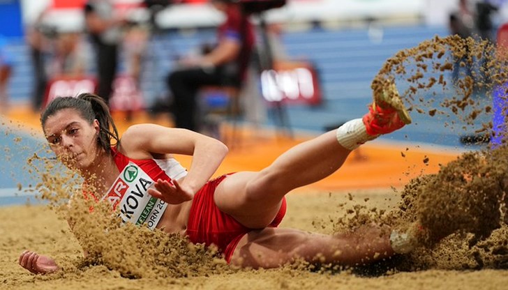 С два опита от 6.63 метра българката не успя да се пребори за медалите в Апелдоорн