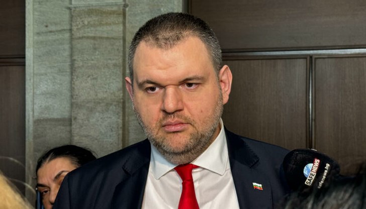 Лидерът на "ДПС - Ново начало" атакува остро опонентите си от ДПС и "Възраждане"