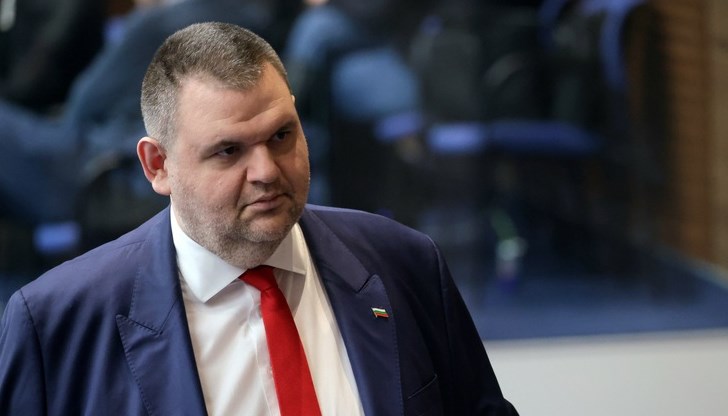 ДПС - Ново начало внася повторно законопроект в подкрепа на протестиращите ресторантьори ДПС - Ново начало внася повторно законопроект в подкрепа на протестиращите ресторантьори