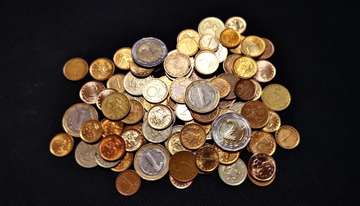 Централната банка обяви търг за претопяване на тонове демонетизирани левчета Централната банка обяви търг за претопяване на тонове демонетизирани левчета