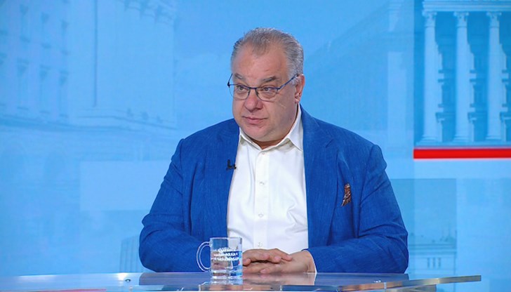 Анестезиологът предупреди, че рекордните 9,3 милиарда лева няма да решат проблемите в системата Анестезиологът предупреди, че рекордните 9,3 милиарда лева няма да решат проблемите в системата