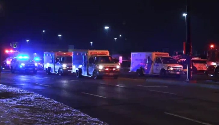 Властите издирват трима маскирани мъже