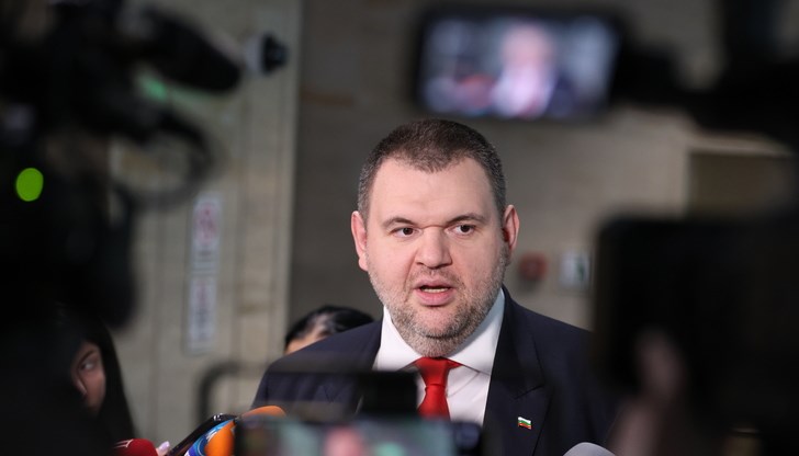 Лидерът на ДПС - Ново начало заяви още, че бизнесменът е партньор на Иво Прокопиев Лидерът на ДПС - Ново начало заяви още, че бизнесменът е партньор на Иво Прокопиев