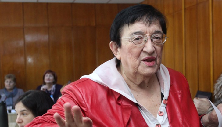 Финансовият експерт коментира, че предложението за магазини в пощите с 10% надценка е притеснително Финансовият експерт коментира, че предложението за магазини в пощите с 10% надценка е притеснително