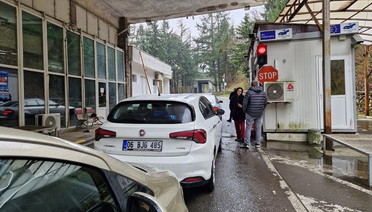 Реконструкция на пункта налага промяната в организацията на движението