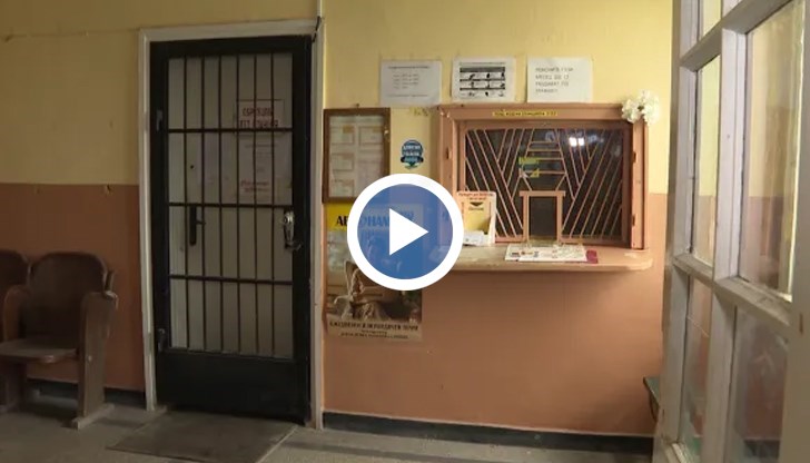 Пощенските служители не могат да съвместяват задълженията си с продажба на хранителни стоки