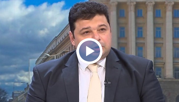 Новоизбраният конституционен съдия ще се оттегли от Комисията за защита от дискриминация след полагане на клетва