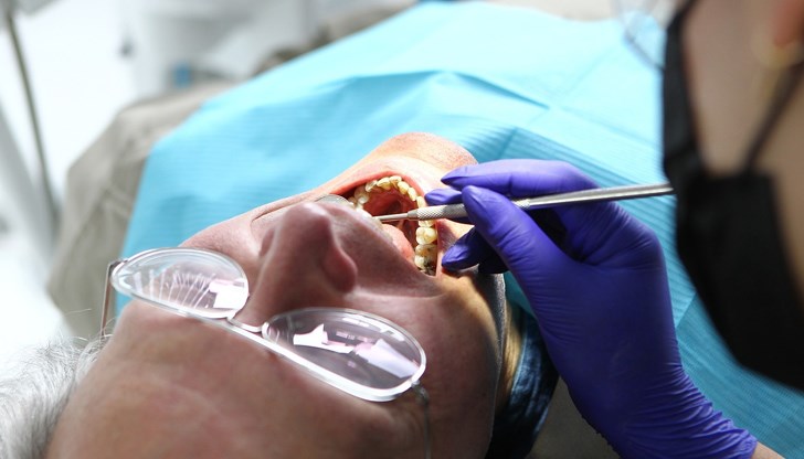 НЗОК покрива минимална част от разходите за дентални услуги НЗОК покрива минимална част от разходите за дентални услуги