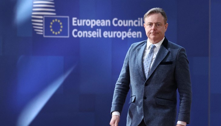 Де Вевер предупреди за сериозни последствия при опит за изземване на 200 милиарда евро замразени руски средства Де Вевер предупреди за сериозни последствия при опит за изземване на 200 милиарда евро замразени руски средства