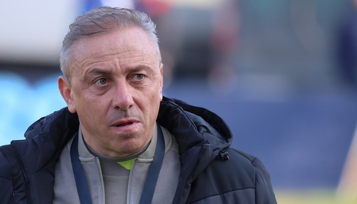 БФС ще разгледа оттеглянето на селекционера на националния отбор следващата седмица