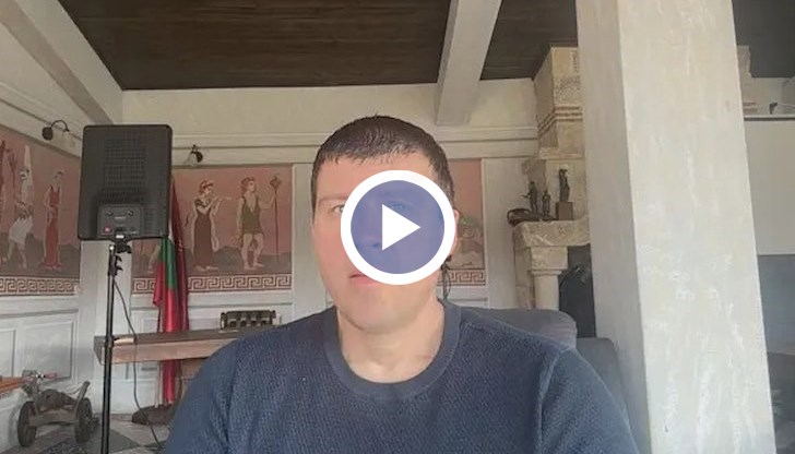 Според Михайлов единият вариант е бил да се откаже от политиката, а другият - да подкрепи ГЕРБ и ДПС