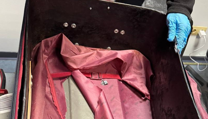 Наркотиците са открити при проверка на полет от Сао ПаулуМитнически