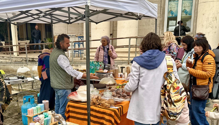 Двудневният форум предлага богата програма от лекции, практики и творчески