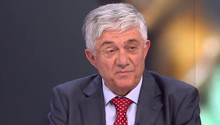 Бившият конституционен съдия: КС създаде впечатление, че е зависим от