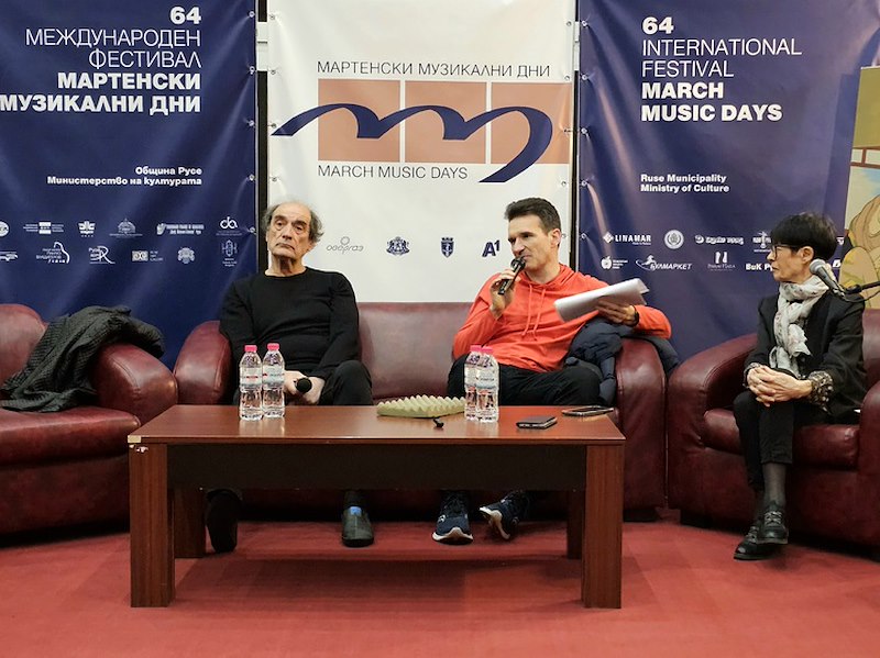 Маестро Емил Табаков: Това е едно от най-великите неща, писани