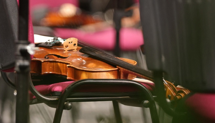 Два концерта и изложба предстоят днесДнес програмата на 64-ото издание