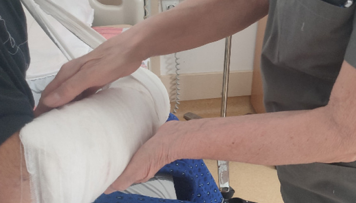 Мултидисциплинарен екип извърши сложна 6-часова операция след битов инцидентВ Университетска