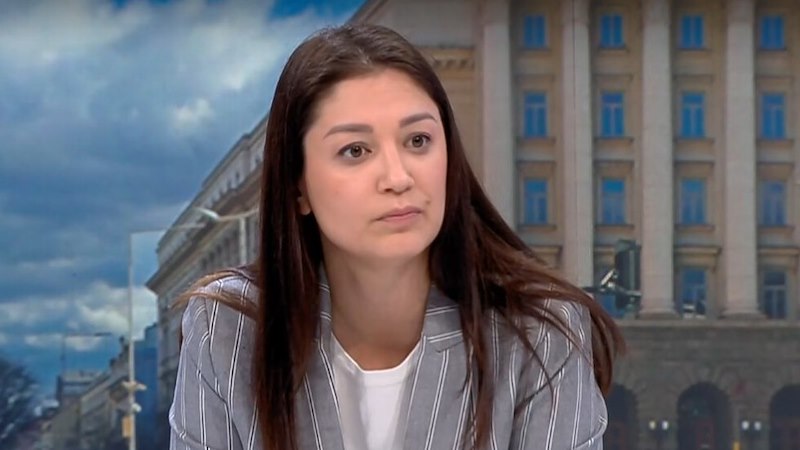 Според социолога Наталия Киселова е трябвало да комуникира по-добре ситуацията