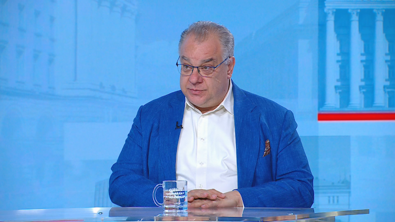 Анестезиологът предупреди, че рекордните 9,3 милиарда лева няма да решат