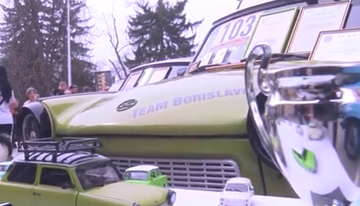 Над 140 трабанта превзеха Велико Търново за 14-ия фест на